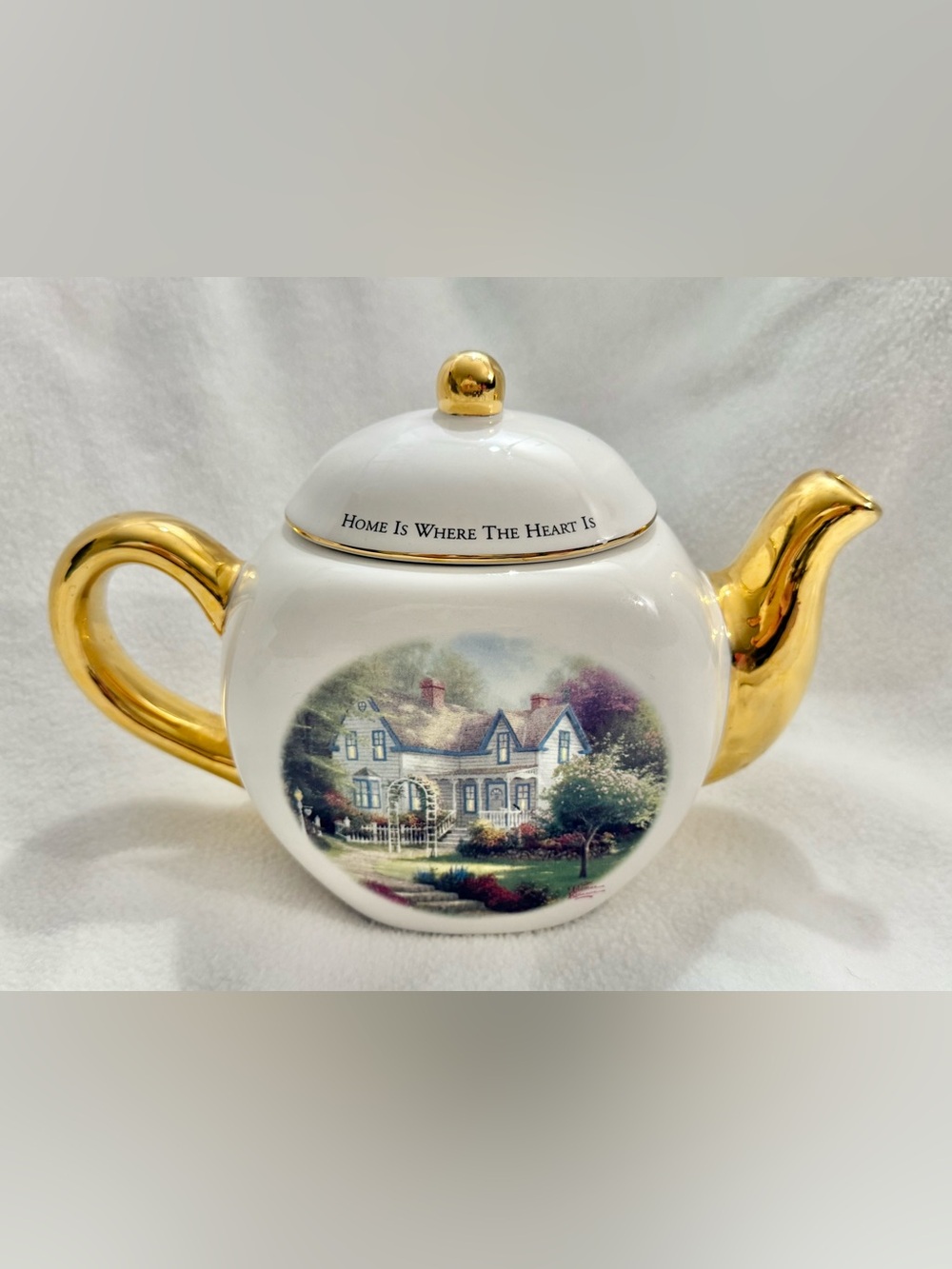 Vintage Teapot Thomas Kinkade Home Is Where The Heart Is II Collectible